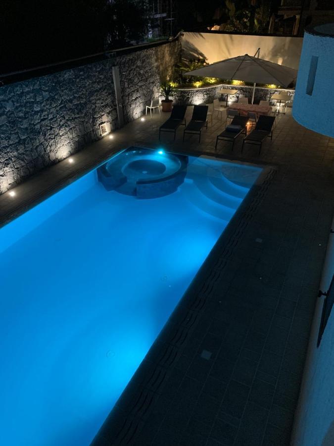 Marty Luxury B&B Calatabiano Eksteriør bilde